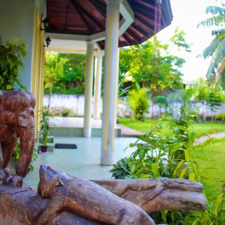 Three Shades Bed & Breakfast Galle Eksteriør bilde